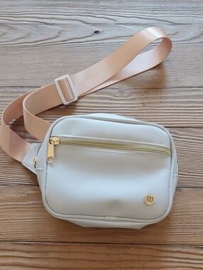 Wilson White Crossbody Bag with Blush Strap and Gold Hardware